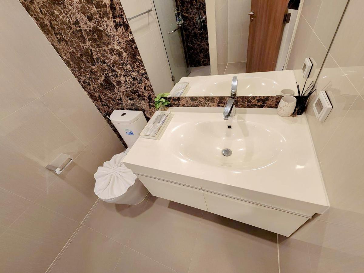 The Star Hill Condo Luxury Suites Chiang Mai Exteriör bild