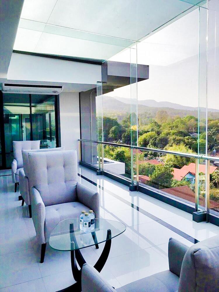 The Star Hill Condo Luxury Suites Chiang Mai Exteriör bild